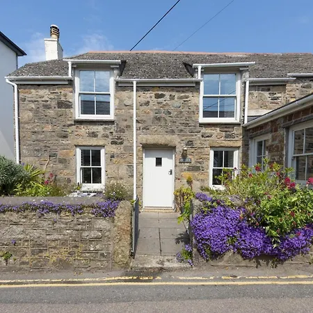 Piskey Cottage, *